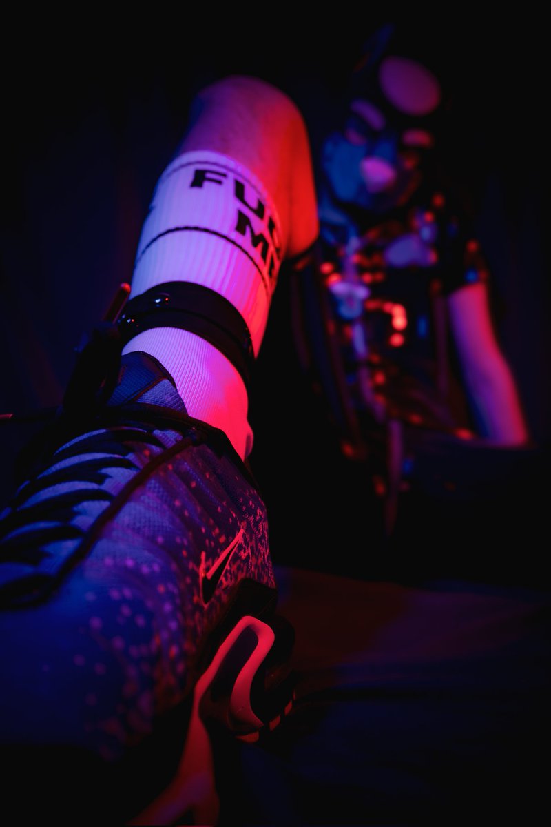 Hey, what are you doing down there puppy you like the view 😈

<a href="/riot_photos/">riot.photos - Moved to 🦋</a>