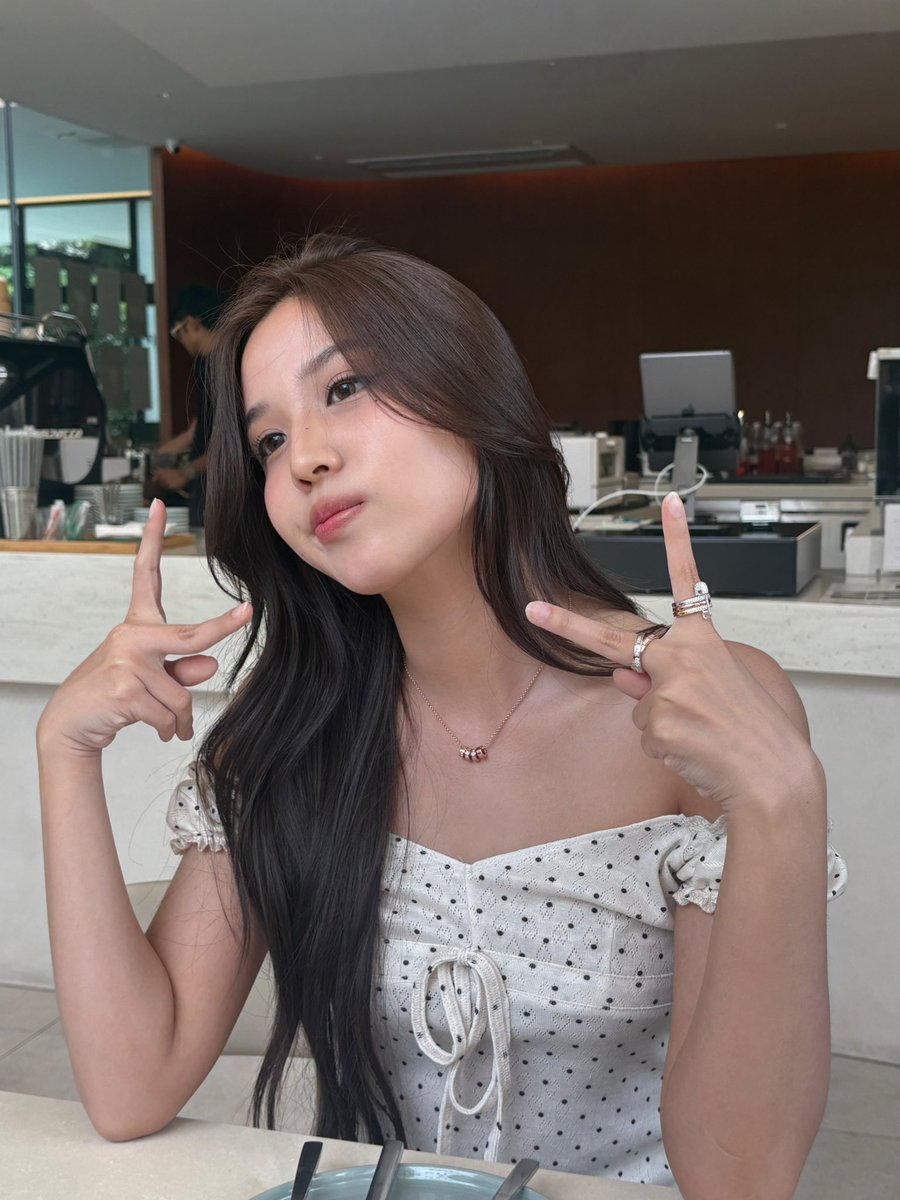 beonnnie's tweet image. 🧏🏻♀️
