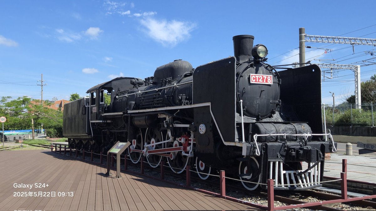 agrs0412's tweet photo. 臺灣與日本的C57
#C57 #SL #C57135 #CT273 #CT278 #蒸気機関車 #仲夏寶島號 #鉄道博物館 https://t.co/Q9iaoOU2Ik