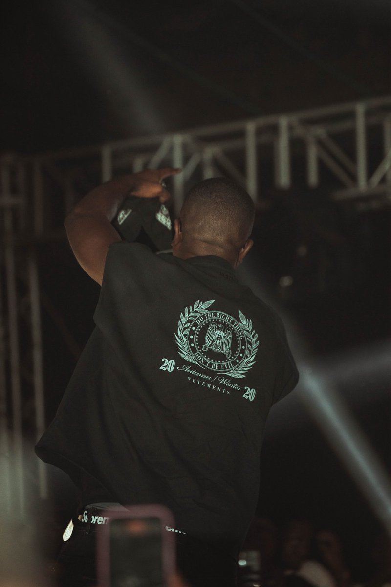 sarkodie's tweet photo. R A P https://t.co/5uD1uzxnJF