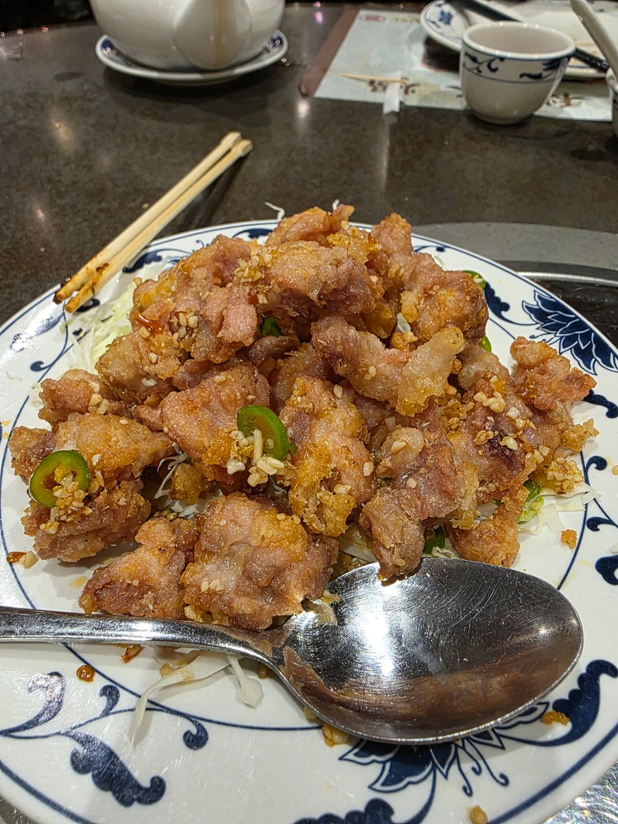 なっつん tweet media