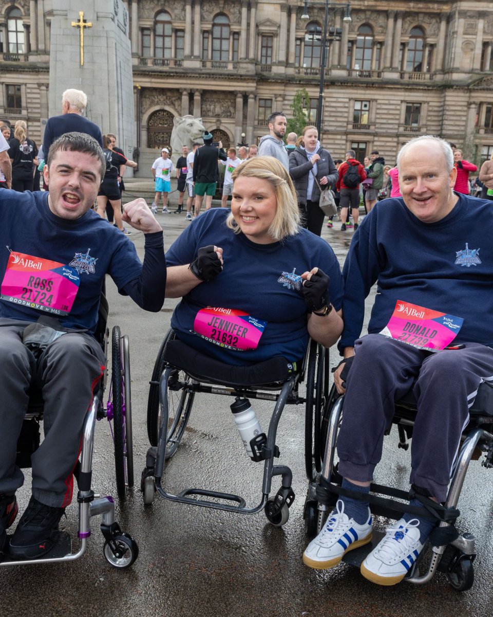 🎉 Scotland's greatest running event returns this October! 

We've got a cracking 10k &amp; half marathon route that will take you on a tour in &amp; around the city of Glasgow. 

Join thousands of runners for the AJ Bell Great Scottish Run on Sunday 5 October 🏃 brnw.ch/21wUZyu