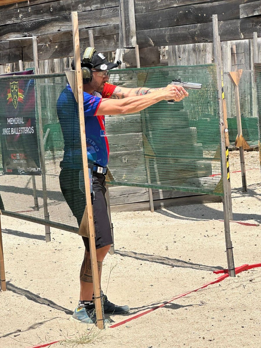 🔥 En Gijón, 4ª fase de la Copa Presidente RRTT con gran participación.

🥉 Chema Ortega → bronce individual + bronce con el equipo Producción (junto a Nicolás, Díaz y Díez).
🥉 Bronce también para el equipo Producción Optics (Marín, Latorre, Alcaraz, Bartolomé).

#RRTT