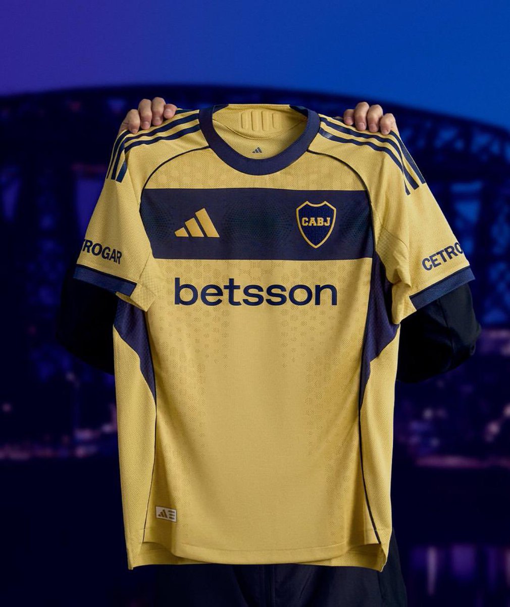 SANTIAGO DEL MORO tweet media