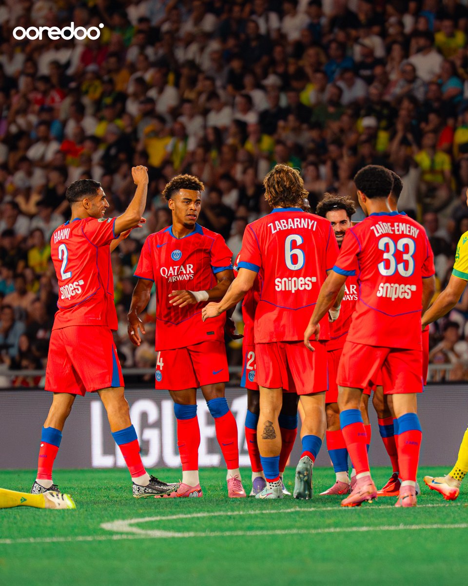 PSG_inside's tweet photo. Première victoire en championnat ! 

La célébration du jour avec @OoredooQatar !

#FCNPSG https://t.co/66Cr598S5C