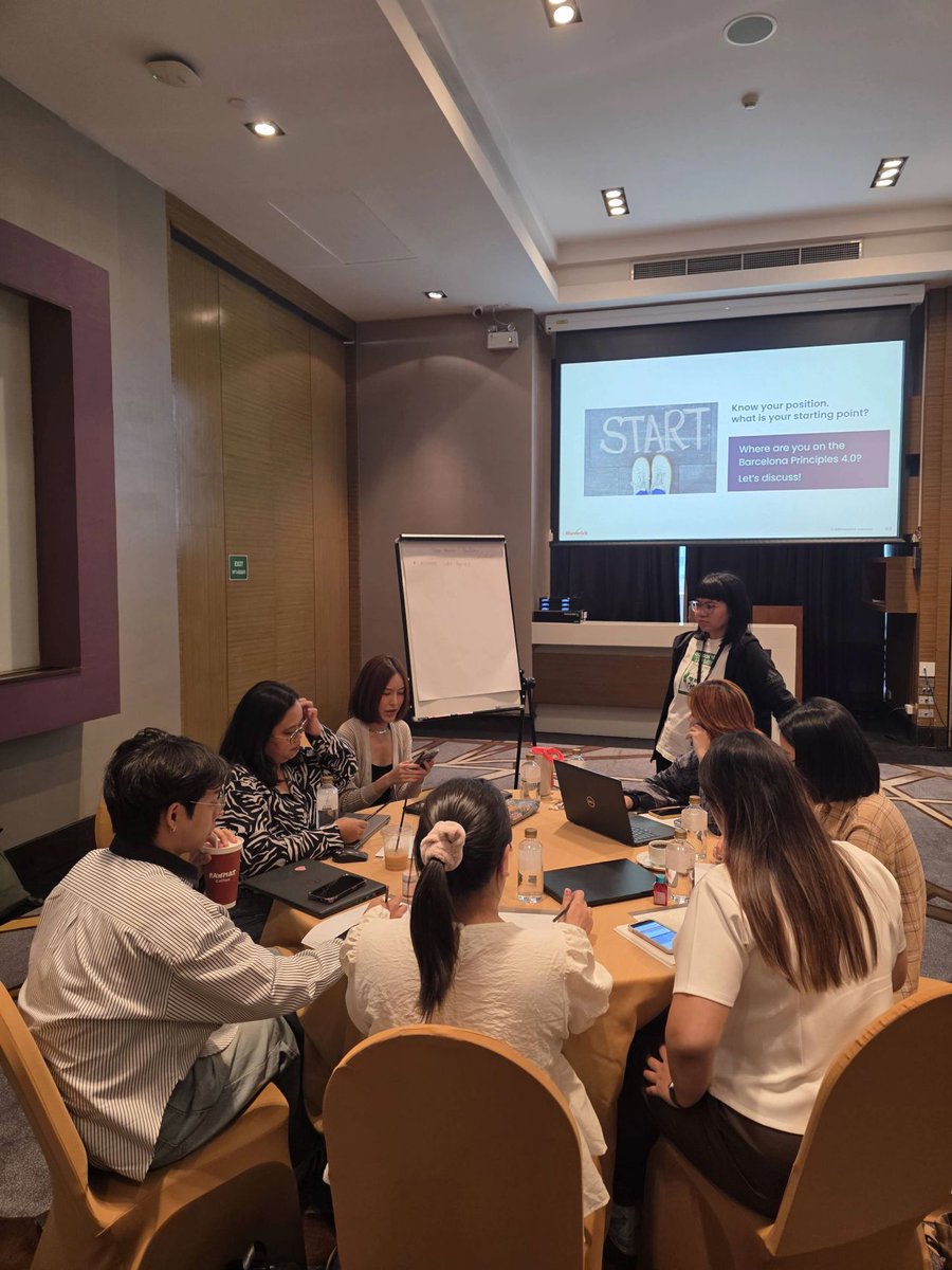 MoonshotTH's tweet image. ขอบคุณ Felicia Nugroho แห่ง @mavtweets ในฐานะ AMEC International Board Director ที่มามาร่วมแบ่งปันความรู้และประสบการณ์ที่ได้ช่วยเปิดมุมมองใหม่ๆ เกี่ยวกับ มาตรฐานการวัดผลและกลยุทธ์การสื่อสารที่เป็นประโยชน์มากๆ กับพวกเราที่ Moonshot นะครับ 😄

#PRMeasurement