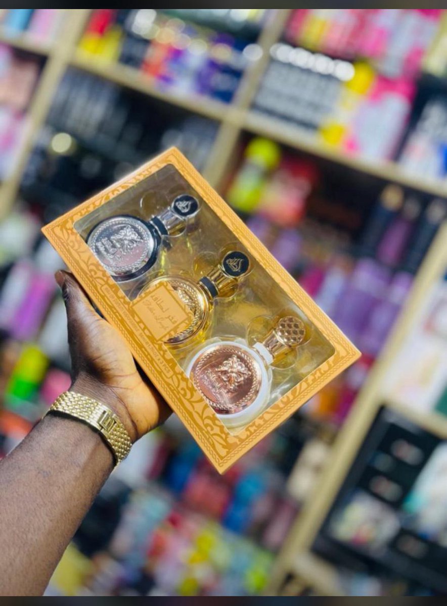 mayakanu2's tweet photo. Happy new week guys, just to remind y’all about my business, try me, my prices will shock you. https://t.co/EjN0QQrv3k