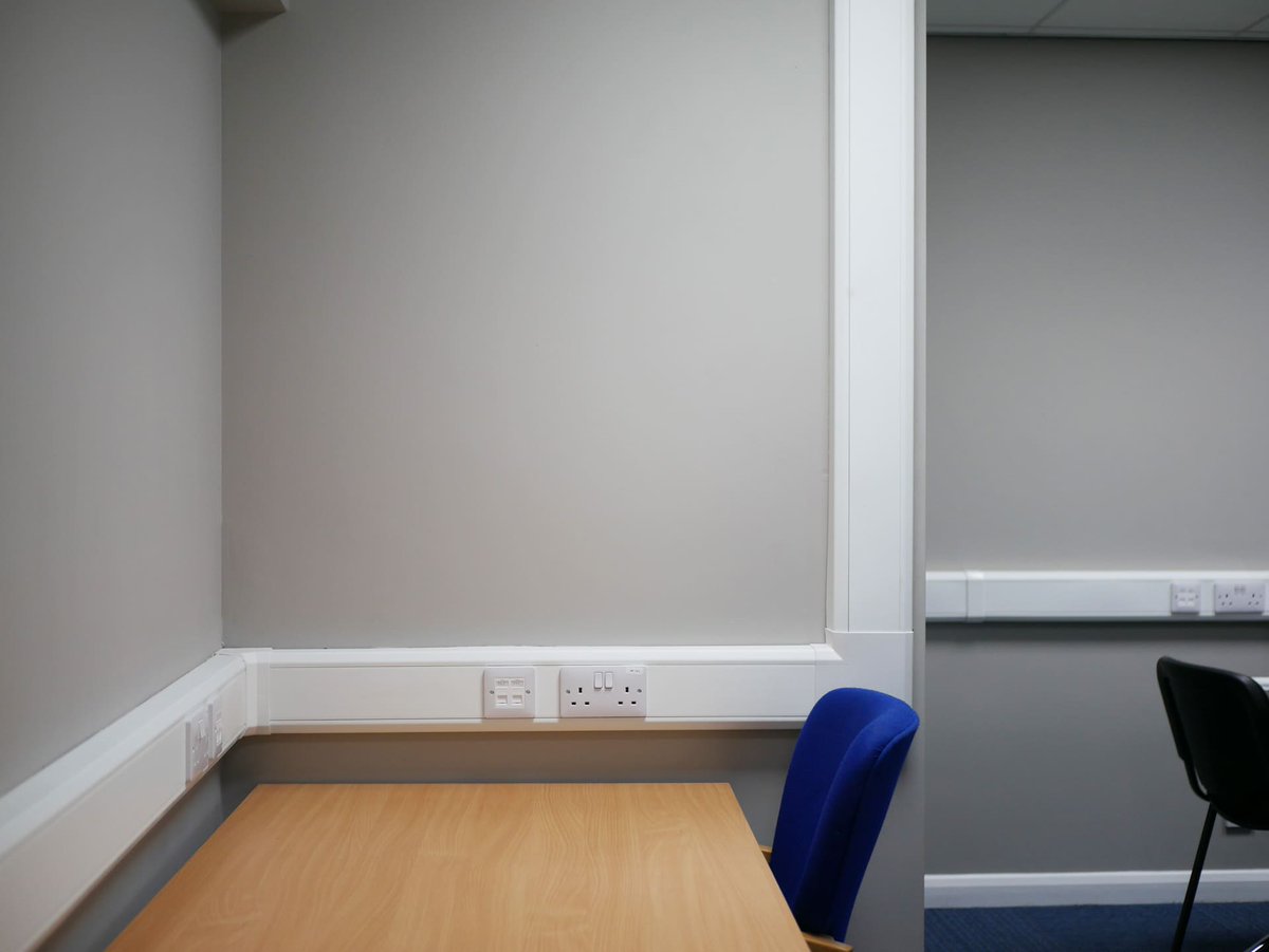 MTufflex's tweet image. Sterling Compact is the perfect choice for #installations where space is at a premium. Its slim profile, multiple compartments, and sleek design make it ideal for commercial environments.

📸 Installed here at DPL’s head office, delivering both functionality and a clean finish.