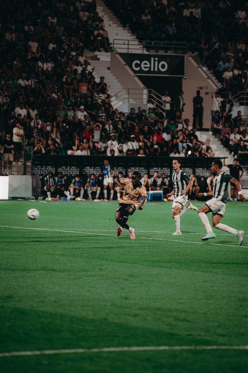 ⏪ Retour sur #REDASC

Solidaires, engagés et efficaces, nos joueurs signent leur premier succès de la saison sur la pelouse du Red Star ! 👊⚪️⚫️

🎥 bit.ly/4mG73vs