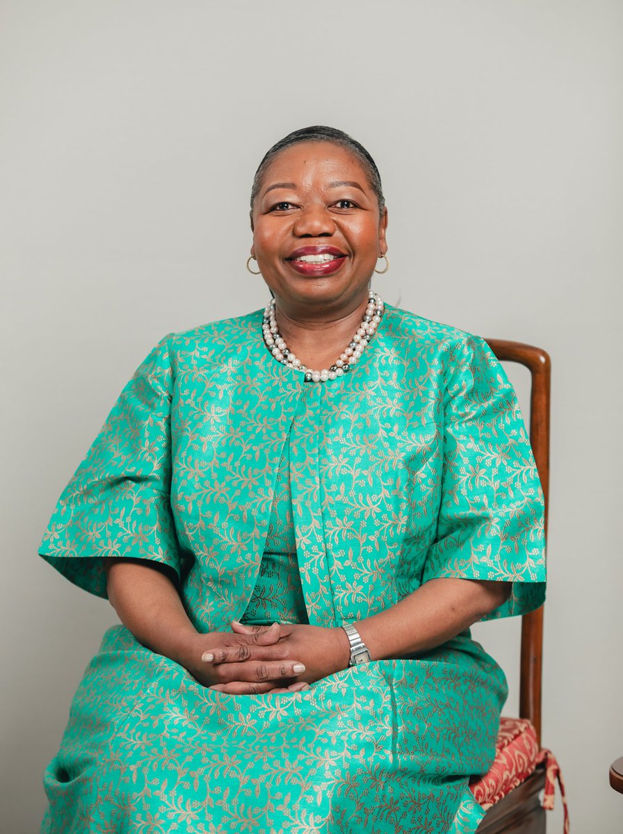 Too often, power in Zambia has meant privilege for the few. I believe leadership must mean accountability, integrity &amp; impact. I offer myself to serve as President in 2026—to put principle above politics, and people above power. 🇿🇲 #Zambia2026 #DolikaBanda