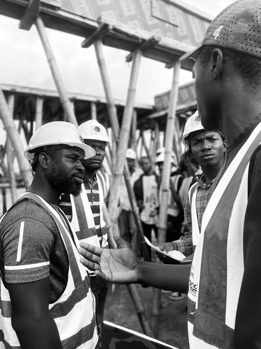 Hassan_D_Tweets's tweet image. A single site visit can teach you what 3 months of lectures can’t….  scale, teamwork, safety culture, real-world problem solving 

#siif #buildingfutureconstructionprofessionals