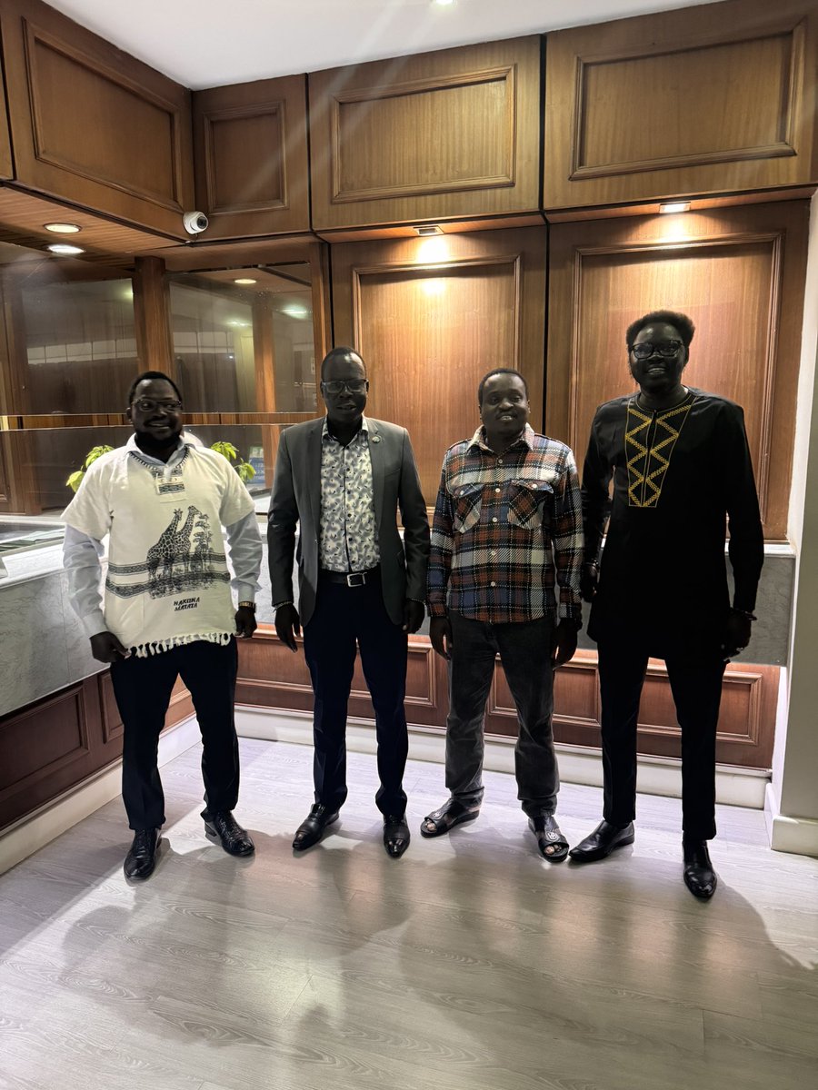 Malualbk's tweet photo. Youth of Greater Upper Nile are rising for peace, unity & development! 🌍✊
The future of South Sudan is in our hands, let’s shape it together. 🇸🇸
Your voice matters. Your action counts.
#UnityCatalyst #MBK #MBK2025 #SouthSudan #SSOX #SSOT https://t.co/wSuNaIODFu