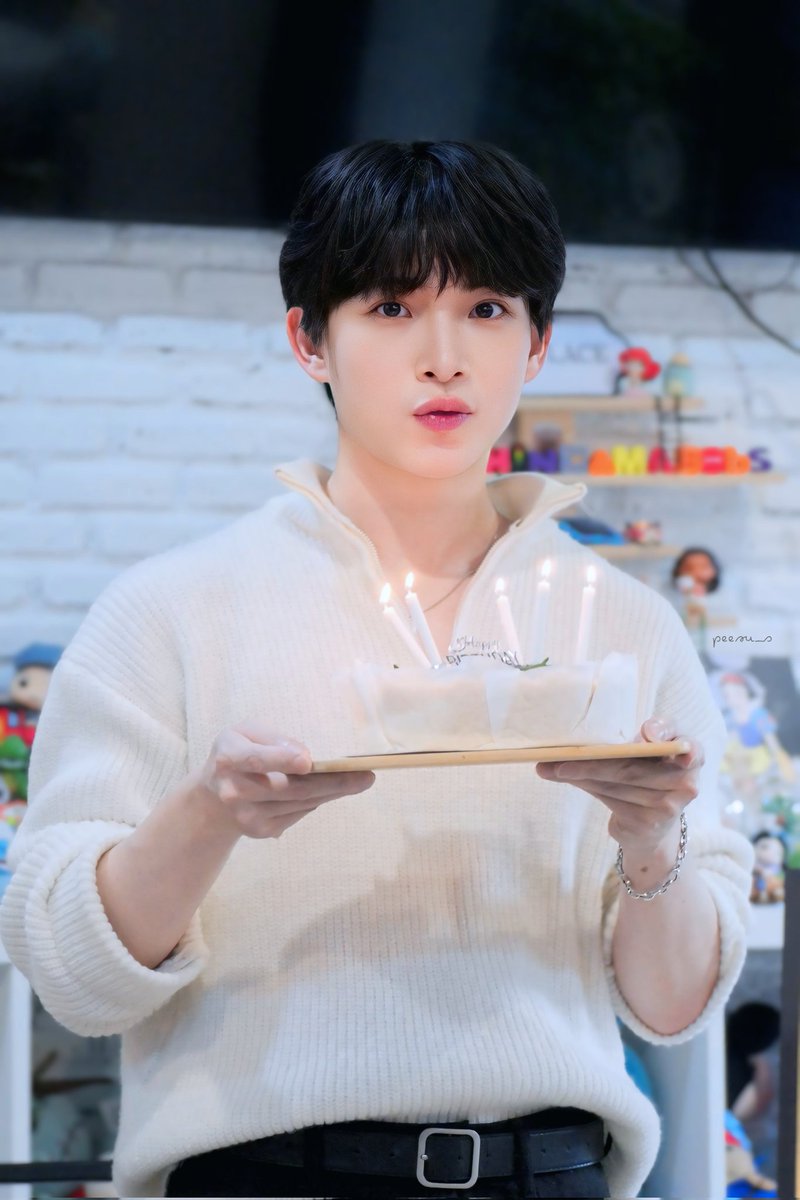 peesu__s's tweet photo. 17 Aug 25 🎂 ไต๋ไต๋ 26 ขวบ ~5-6
#taitnp https://t.co/Yr2ftaTX5m