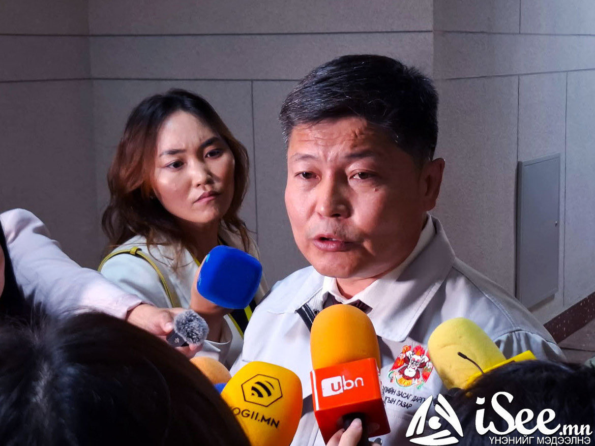 Хотын дарга Х.Нямбаатарын төсвийн зарцуулалтад шалгалт хийлгэх өргөдөлд 3200 гаруй иргэн гарын үсгээ зуржээ isee.mn/n/81627