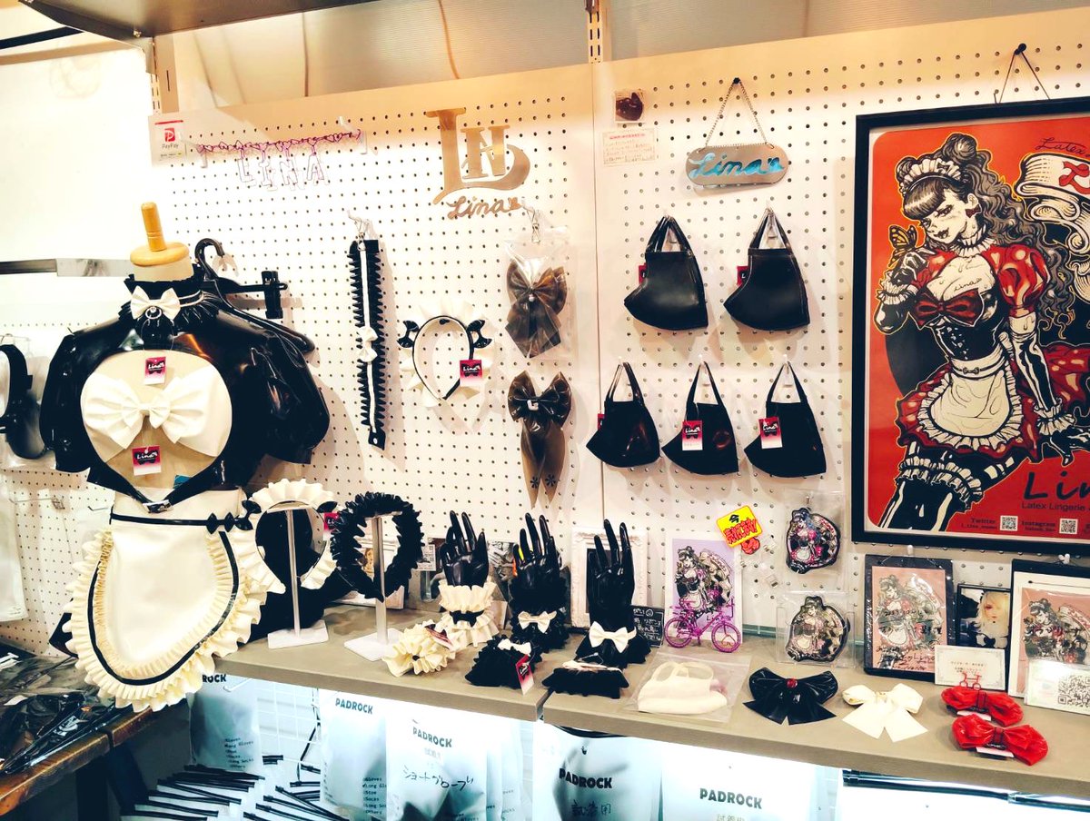 TOKYO L-BASE (@tokyolbaseakiba) on Twitter photo ✣ 東京エルベース ✣
店主 <a href="/LiaizonRubber/">株)LIAIZONよっしー社長。</a> & Lina <a href="/L_Lina_momo/">♛ L i n a " リーナ "【公式】</a> Day
▪8/23(土) 13時-20時
▪8/24(日) 13時-19時
新規入荷 続々入荷 🙌
オーダー お取寄せ
サイズ等 ご相談承ります !
お気軽にお声かけください🛎
#TokyoLBASE #latexshop ✣ 東京エルベース ✣
店主 <a href="/LiaizonRubber/">株)LIAIZONよっしー社長。</a> & Lina <a href="/L_Lina_momo/">♛ L i n a " リーナ "【公式】</a> Day
▪8/23(土) 13時-20時
▪8/24(日) 13時-19時
新規入荷 続々入荷 🙌
オーダー お取寄せ
サイズ等 ご相談承ります !
お気軽にお声かけください🛎
#TokyoLBASE #latexshop