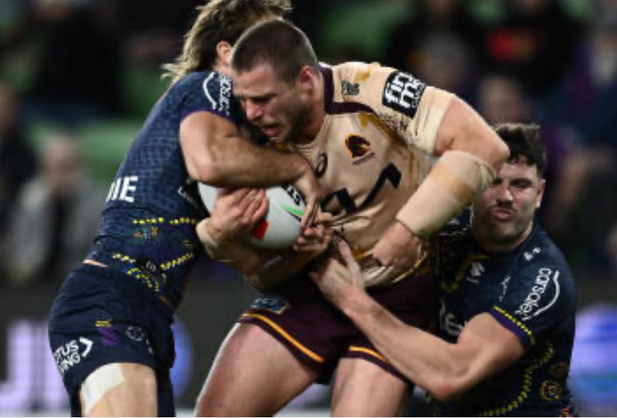 Joel Gould (@joelgould6) on Twitter photo Broncos injury news
Forward Jack Gosiewski had surgery yesterday on a fractured collarbone sustained in <a href="/brisbanebroncos/">Brisbane Broncos</a> win over <a href="/dolphinsnrl/">The Dolphins</a>
More to come <a href="/AAPNewswire/">Australian Associated Press (AAP)</a> Broncos injury news
Forward Jack Gosiewski had surgery yesterday on a fractured collarbone sustained in <a href="/brisbanebroncos/">Brisbane Broncos</a> win over <a href="/dolphinsnrl/">The Dolphins</a>
More to come <a href="/AAPNewswire/">Australian Associated Press (AAP)</a>