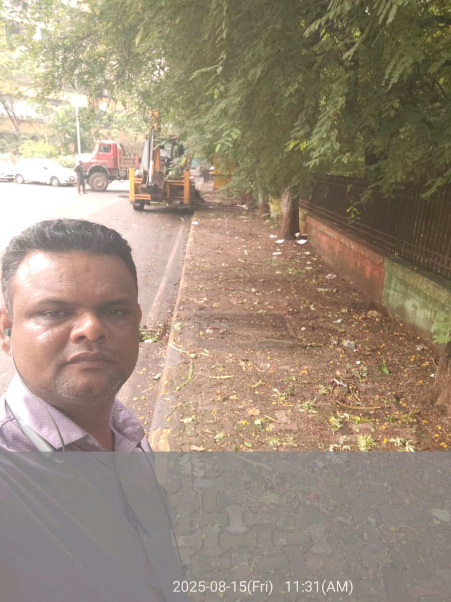 AmcWard97160's tweet photo. @MariaY326328 @NMMConline @NMMCCommr @SwachSurvekshan @SwachhBharatGov @RisingNaviMum @NaikSpeaks @CMOMaharashtra @TOIMumbai @fpjindia सदरची तक्रार निवारण करण्यात आलेली आहे. https://t.co/QsFGsjNsD7