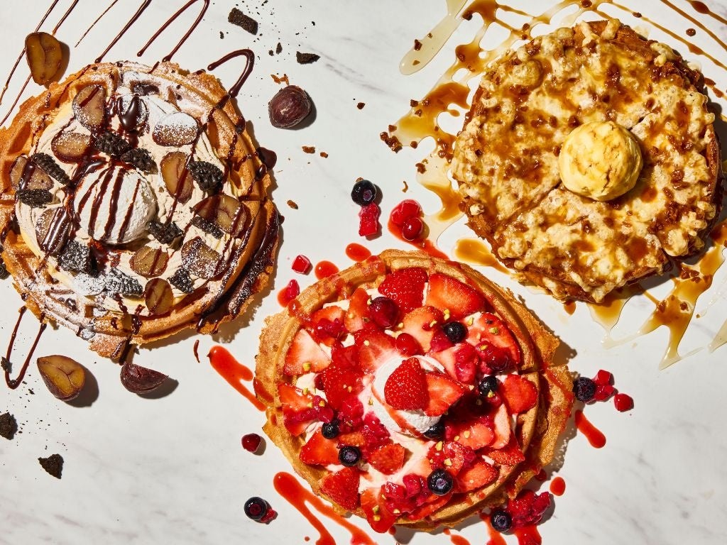 eatrans_jp's tweet photo. \新感覚スイーツ/
🥞Waffle Crush!🥞
WIRED CAFE #ルクア大阪 店限定で、8月19日より新スイーツ「Waffle Crush!」を販売!
焼きたてサクサクの #ワッフル にたっぷりの #アイス!
🔻🥞🔻
https://t.co/NoVdRm4quM
#WiredCafe #大阪グルメ #スイーツ好きな人と繋がりたい #カフェ巡り #スイーツ https://t.co/tmR1fdT4IY
