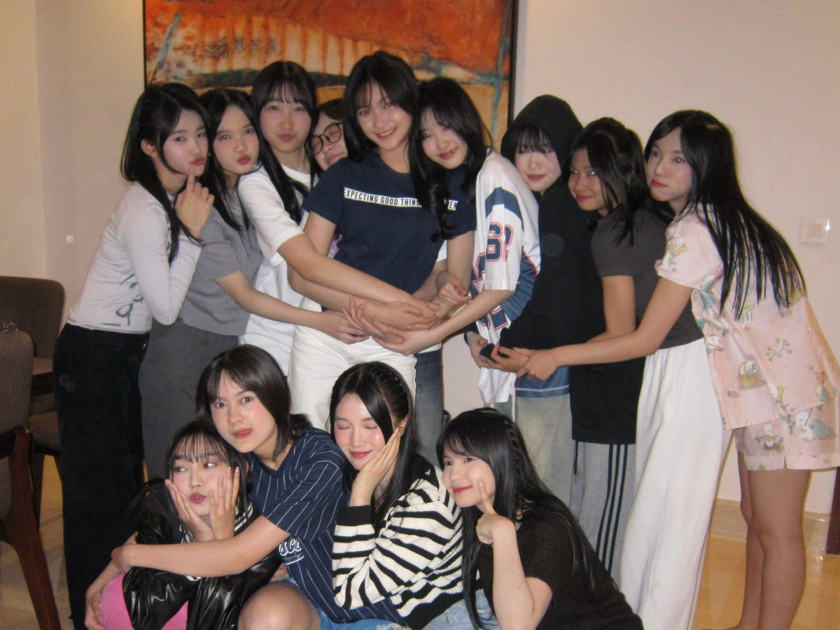 Victoria Kimberly (@kimmy_jkt48) on Twitter photo 