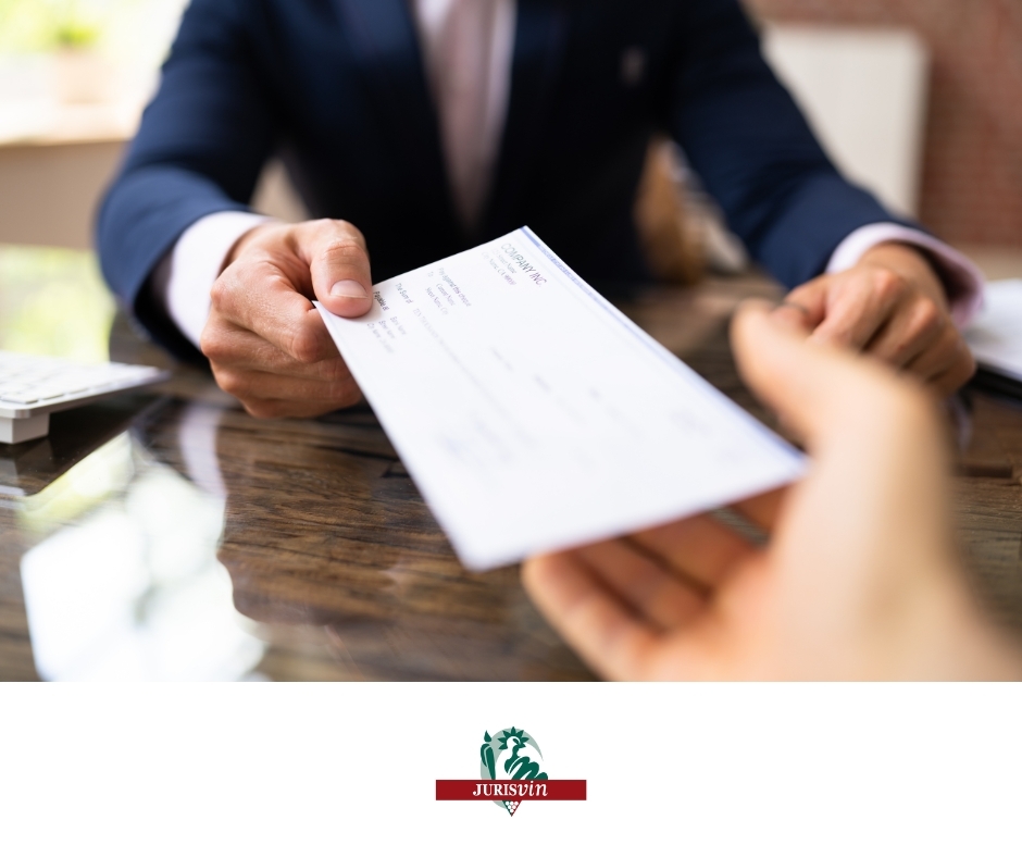 jurisvin's tweet image. 😀 Les #donations de sommes d'argent entre membres d’une même famille bénéficient, sous conditions, d'un abattement et d'une exonération d’#impôt. 
Le dispositif a évolué en 2025.
👀 : swll.to/IAmaBR 
@economie_gouv