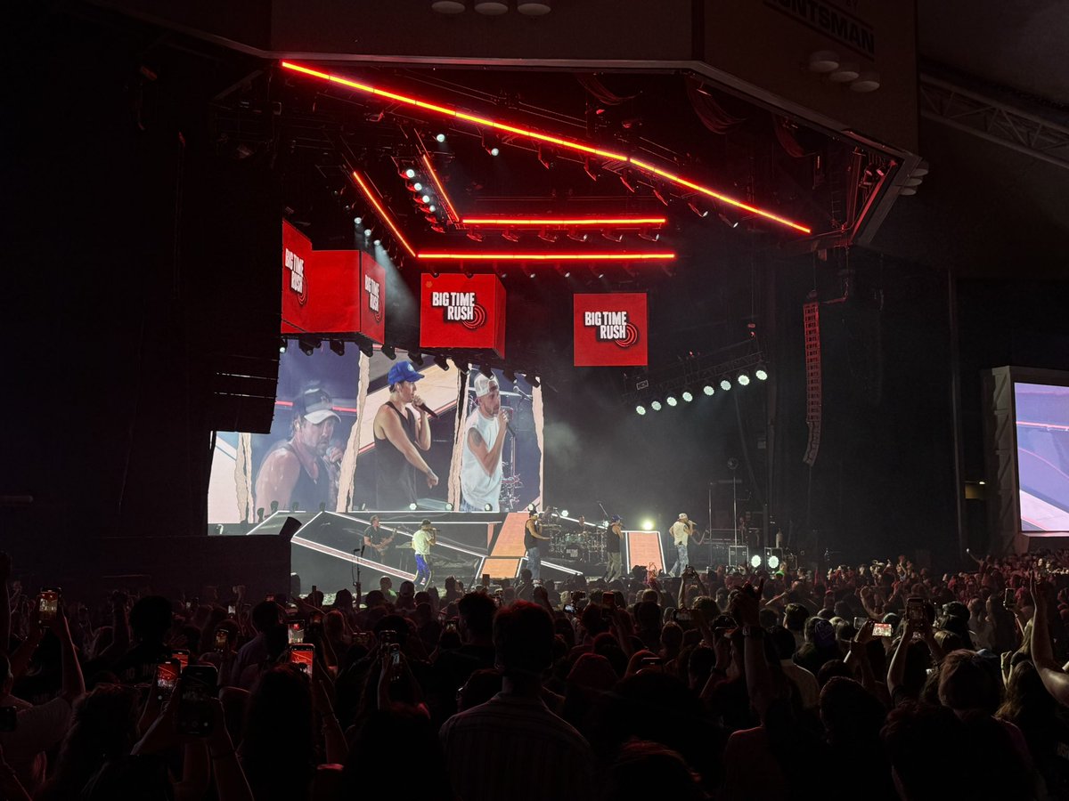 CrackTheCodeHOU's tweet image. i will not stop grinding until we can open for big time rush one day. please give us a call when you want a metalcore opener big time rush we love you