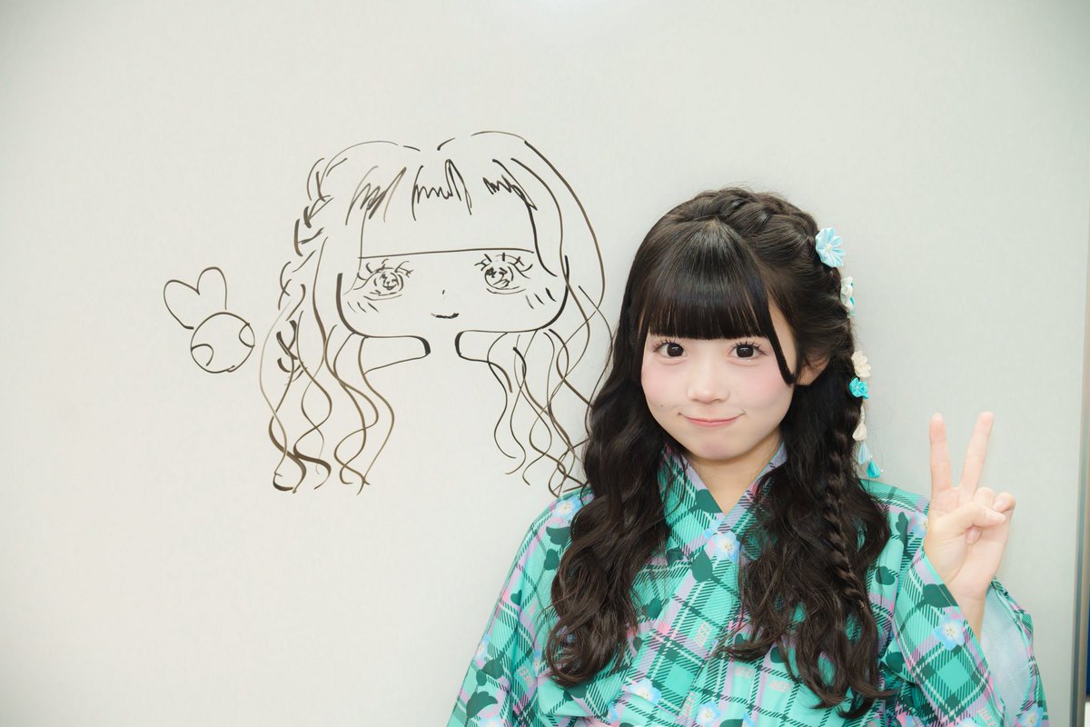 みにちゃんが書いたみにちゃんとのつーしょっと