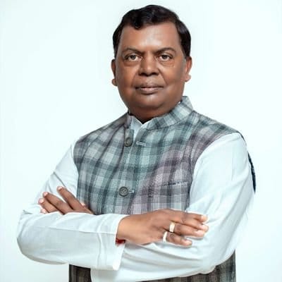 YOGENDRA PRATAP (@yogendraapratap) on Twitter photo गिरिडीह लोकसभा क्षेत्र से माननीय सांसद श्री चंद्र प्रकाश चौधरी जी को जन्मदिन की हार्दिक बधाई एवं शुभकामनाएं।💐
आप स्वस्थ और दीर्घायु रहें, ईश्वर से यही प्रार्थना करता हूं।
<a href="/CPChoudharyAJSU/">Chandra Prakash Choudhary</a> गिरिडीह लोकसभा क्षेत्र से माननीय सांसद श्री चंद्र प्रकाश चौधरी जी को जन्मदिन की हार्दिक बधाई एवं शुभकामनाएं।💐
आप स्वस्थ और दीर्घायु रहें, ईश्वर से यही प्रार्थना करता हूं।
<a href="/CPChoudharyAJSU/">Chandra Prakash Choudhary</a>