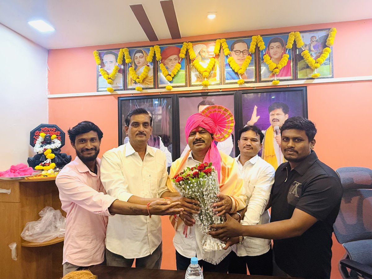 आज कार्वे (ता. खानापूर) येथे भारतीय जनता पार्टी जनसंपर्क कार्यालयाचे उद्घाटन संपन्न झाले.

#Gopichandpadalkar
#maharastra
#sangli #khanapur
#vita