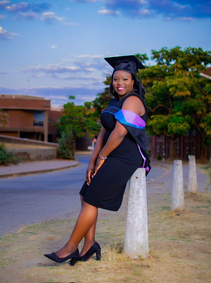 The tassel was worth the hassle💃💃.Musikana arikufara♥️