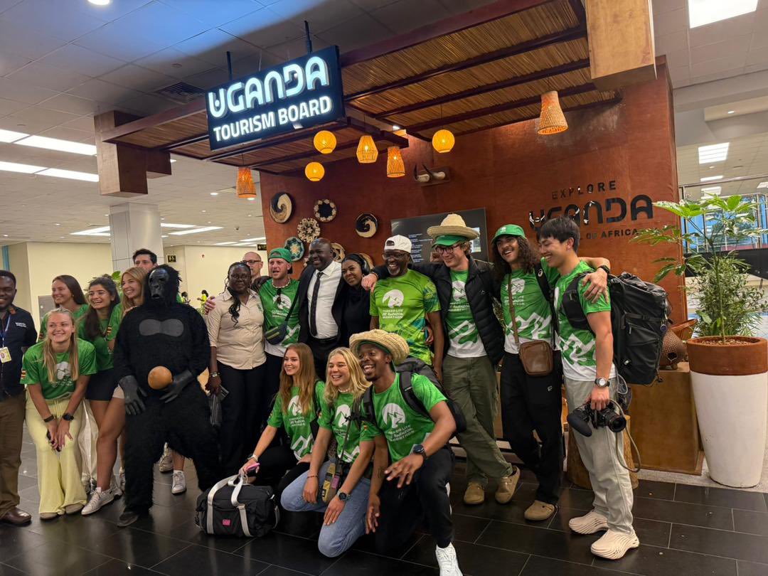 Amos Wekesa (@wekesa_amos) on Twitter photo Breaking News
This is a combination of high profile runners, running influencers from both the United Kingdom and South Africa, here for <a href="/RwenzoriMarathn/">Tusker Lite Rwenzori Marathon</a> 2025
Both groups arrived with <a href="/UG_Airlines/">Uganda Airlines</a> from both United Kingdom and South Africa.
One group arrived at 5am and Breaking News
This is a combination of high profile runners, running influencers from both the United Kingdom and South Africa, here for <a href="/RwenzoriMarathn/">Tusker Lite Rwenzori Marathon</a> 2025
Both groups arrived with <a href="/UG_Airlines/">Uganda Airlines</a> from both United Kingdom and South Africa.
One group arrived at 5am and