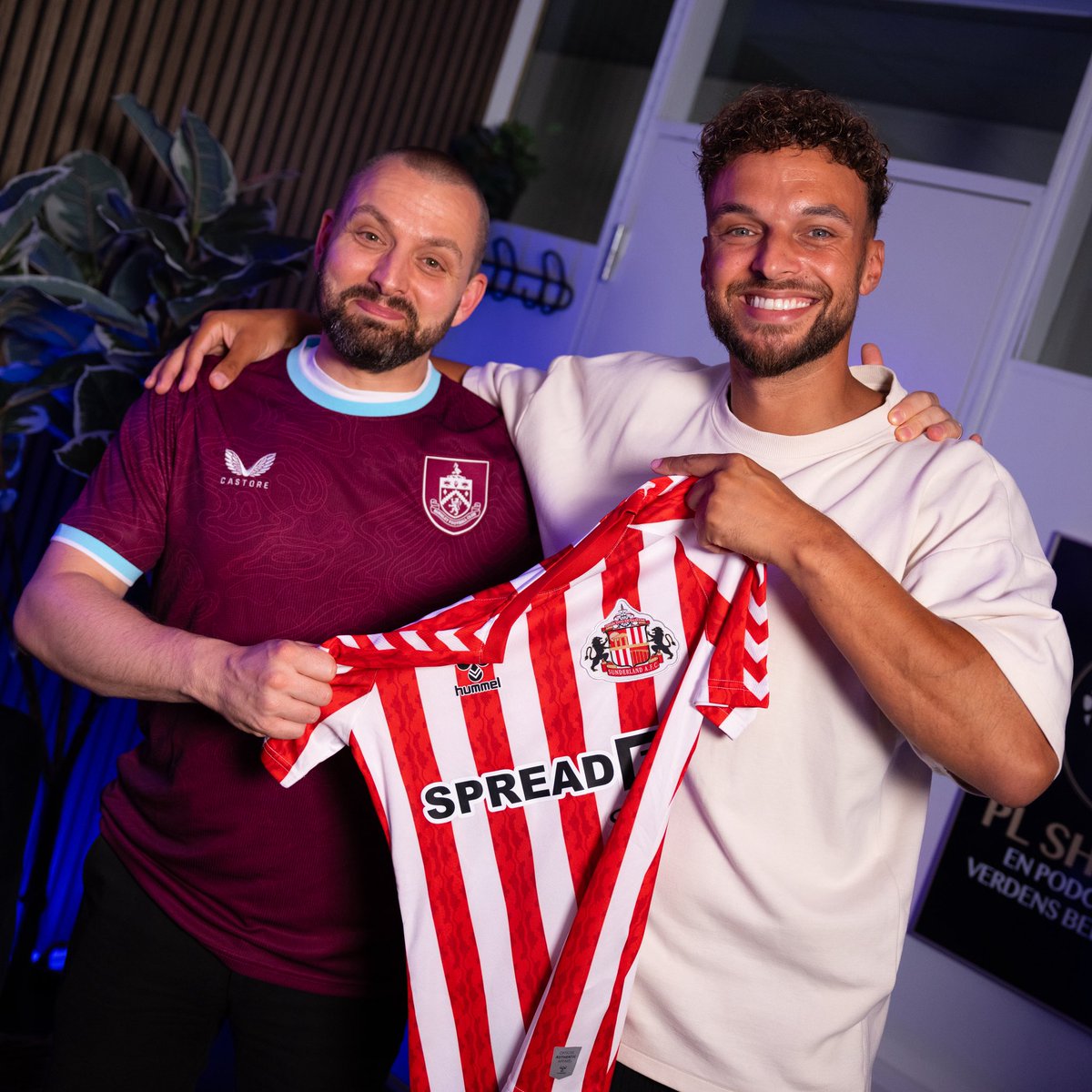 NYT AFSNIT UDE! ‼️💥

Alt om premiererunden i Premier League, som bød på fantastiske scoringer, en håndfuld veloplagte debutanter, samt smukke markeringer af Diogo Jota &amp; André Silva på diverse PL-stadions 💜

Få det hele i din podcastapp 🔥