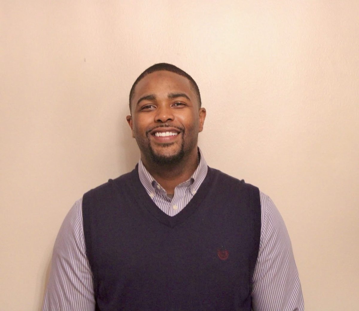 Congratulations to Joshua Reese, Ferguson Middle School teacher, for being named one of only 10 educators nationwide selected for the prestigious 2025 National STEM Scholar Program this summer! 🌟

Hosted by the National Stem Cell Foundation and The Gatton Academy, this program