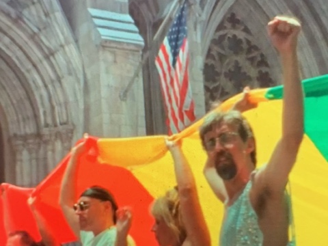 Gilbert Baker was a remarkable human being!
He created &amp; gave the OG Rainbow flag to #LGBTQ+ Community
&amp; started Gilbert Baker Film Festival to educate &amp; bring Community Together.
#GilbertBakerFilmFestival -Connect &amp; Communicate, Don't Isolate!!!
#Queer #MentalHealthMatters !!