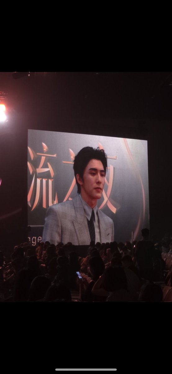 linxiaer1's tweet photo. Keep growing, keep shining 🥺🥹
 #800KBXXMRVW
#BXXMRVW #Betuszuihao https://t.co/jADiTflcyx