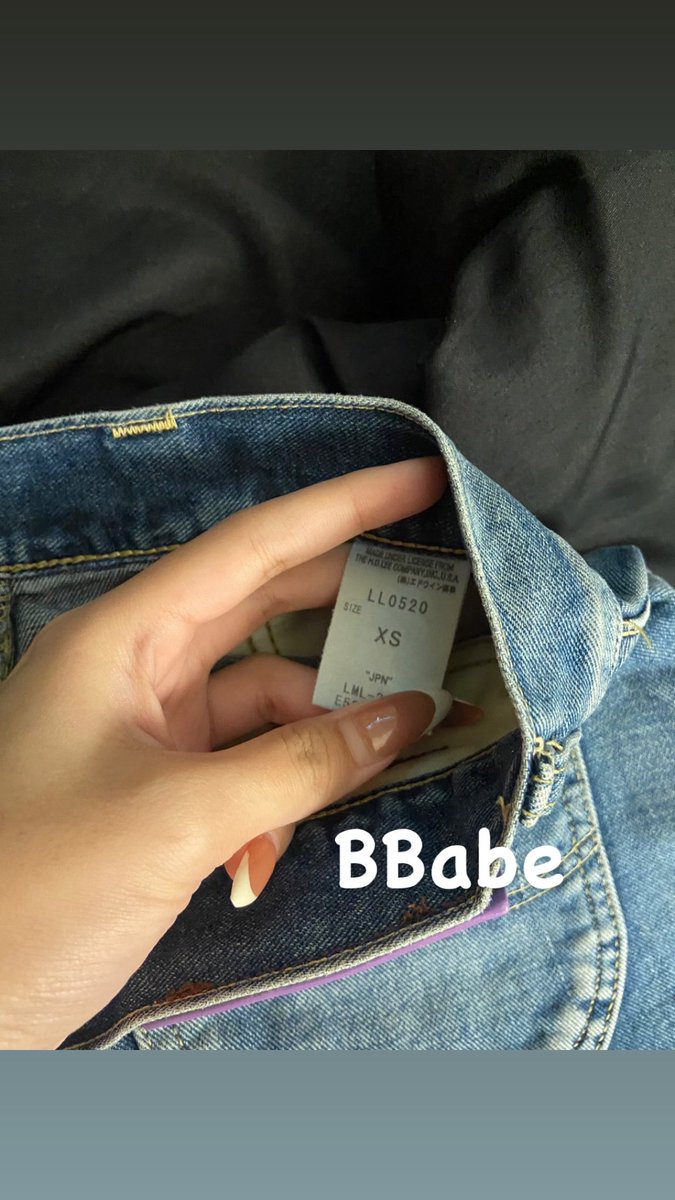 callmebabebabe's tweet photo. 650 รวมส่งค่ะ เค้าซื้อมา 1,300++ ใส่ไปสองครั้งเองค่ะเค้าอ้วนขึ้นใส่ไม่ได้แล้ว🥲 น้องเอวต่ำแบบเสว #ส่งต่อกางเกงยีนส์ #ส่งต่อเสื้อผ้ามือสองสภาพดี #ส่งต่อเสื้อผ้ามือสอง https://t.co/Aj15sagPA4