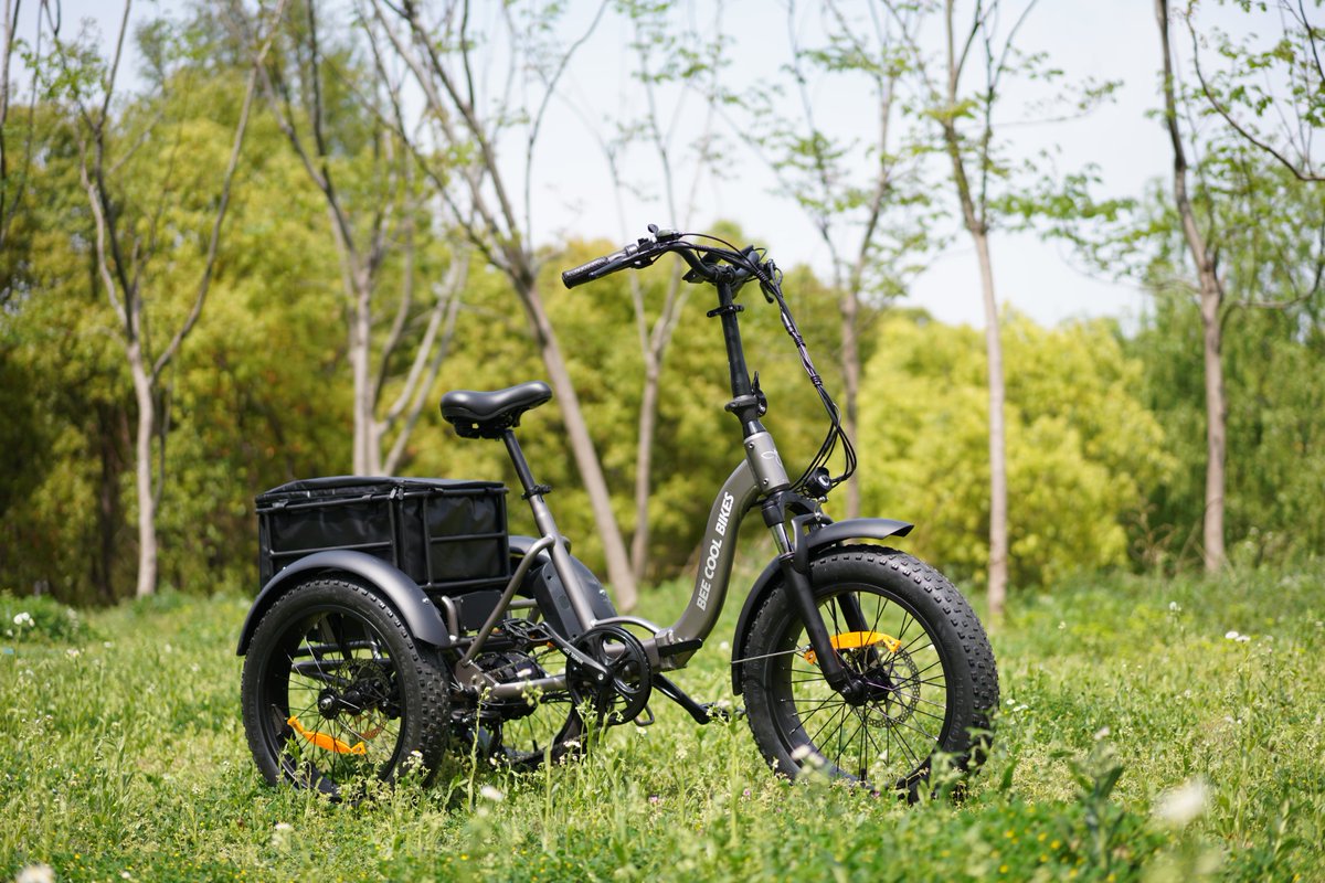 BeecoolBikes's tweet photo. 😋Glide Smoothly with the Bee Zipper 3-Wheel eBike!
👍Enjoy unmatched stability and comfort with the Bee Zipper. Perfect for leisurely rides or errands, the ultimate blend of fun & functionality!
https://t.co/sEBmRV3B83
#BeeZipper #3WheelEBike #SmoothRide #Comfort #UrbanMobility https://t.co/sEyAp2aWHC