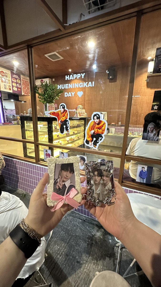 cacoobin's tweet photo. Was so happy, my first poca date as a moa

Thank you for hosting @mowwalab 💗 https://t.co/A8HVGHBnqq
