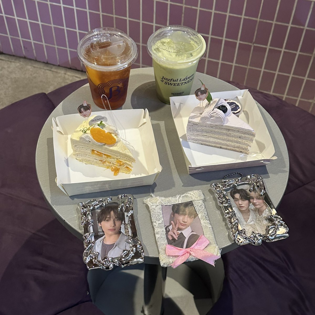 cacoobin's tweet photo. Was so happy, my first poca date as a moa

Thank you for hosting @mowwalab 💗 https://t.co/A8HVGHBnqq