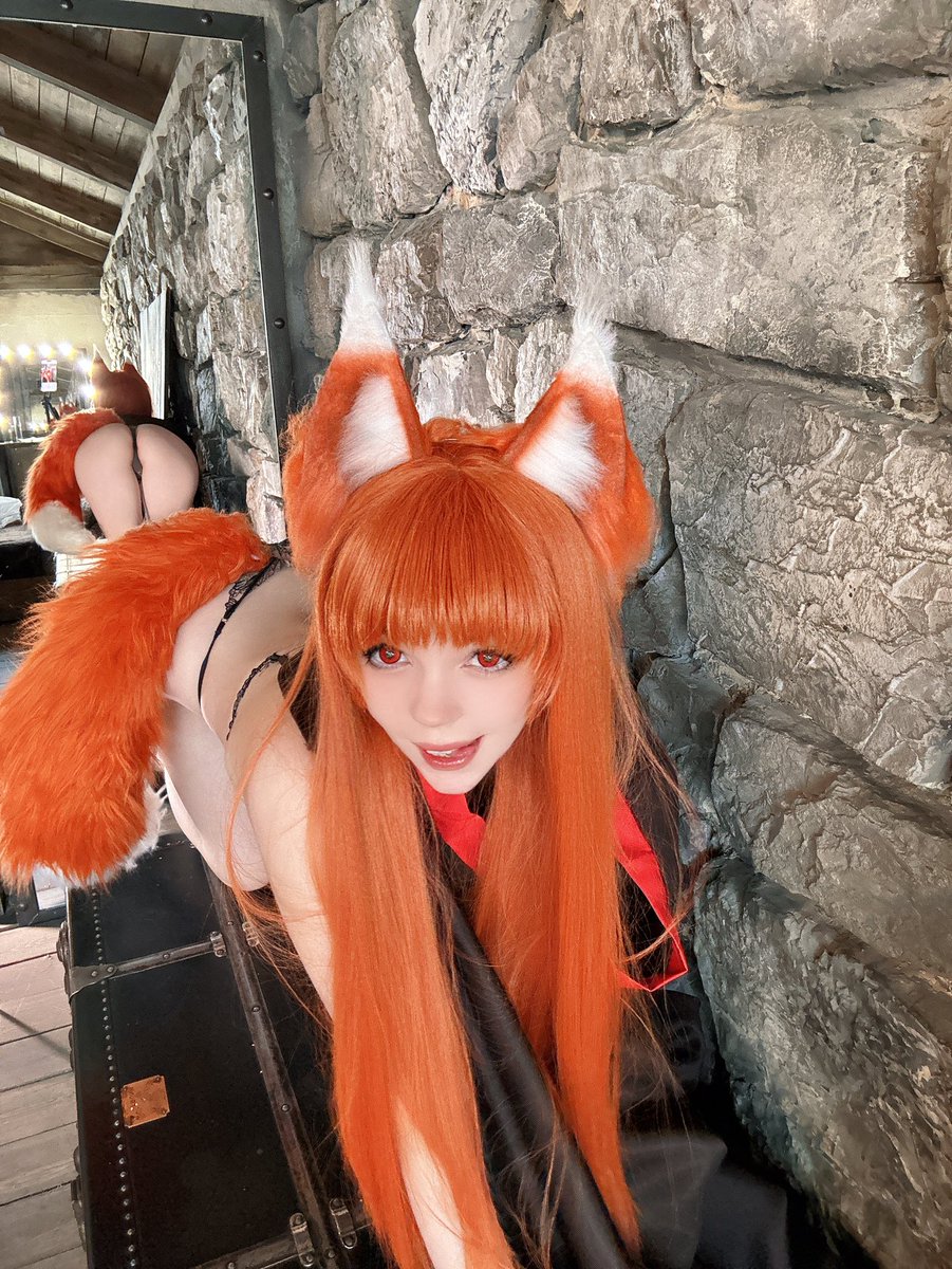 kittycornplay's tweet photo. Holo https://t.co/YXvU8zj59p
