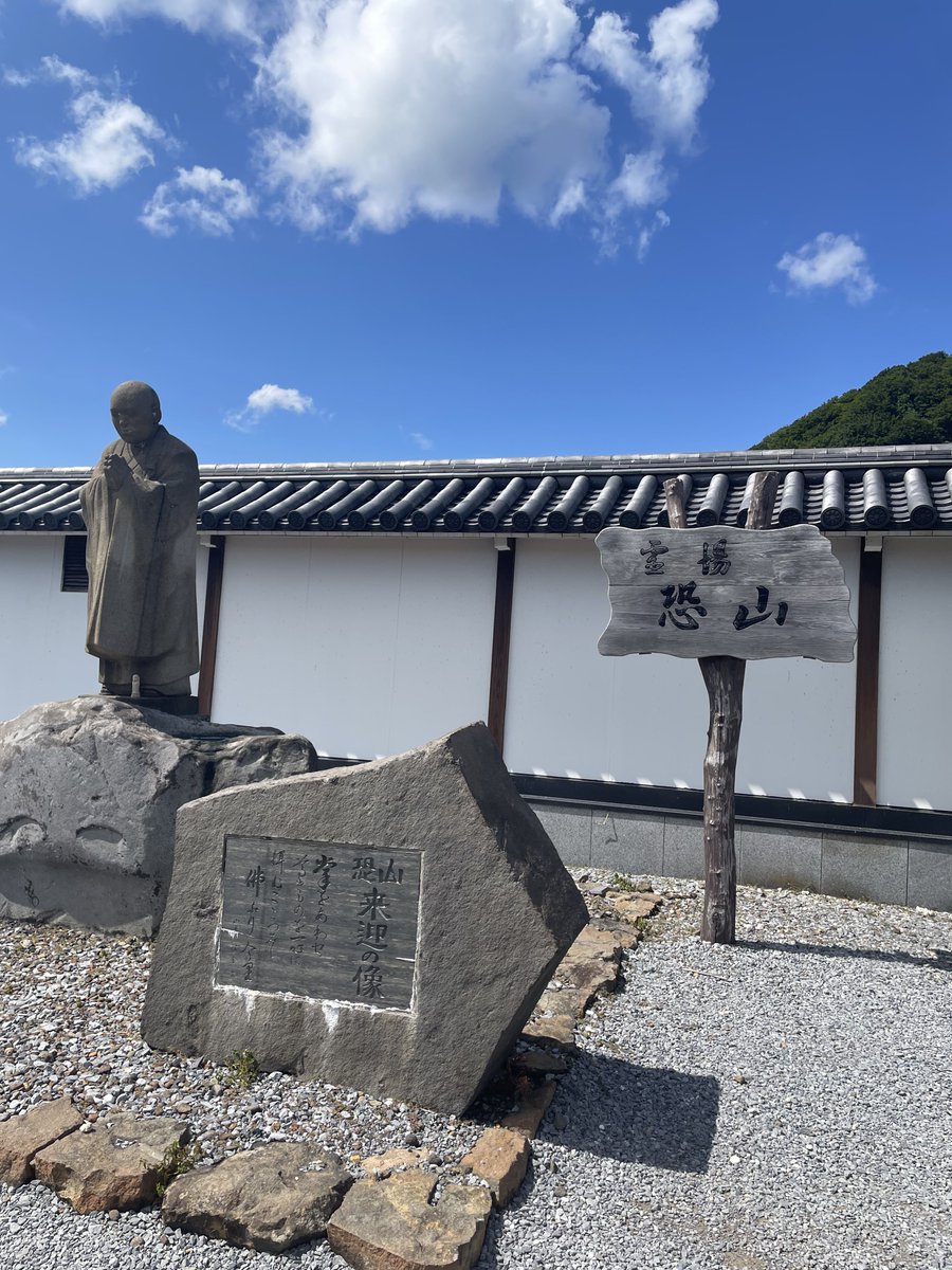barupa's tweet photo. ル・ヴォワール https://t.co/IgimVOfiTi