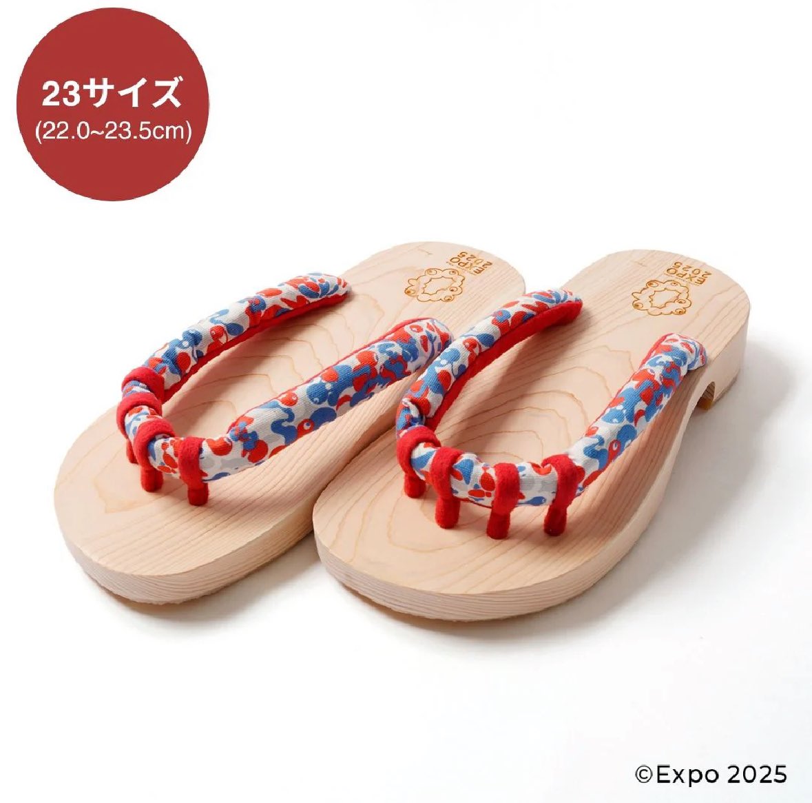 五本指ソックスならぬ
五本指下駄！
気持ちよさそう❤️💙❤️💙