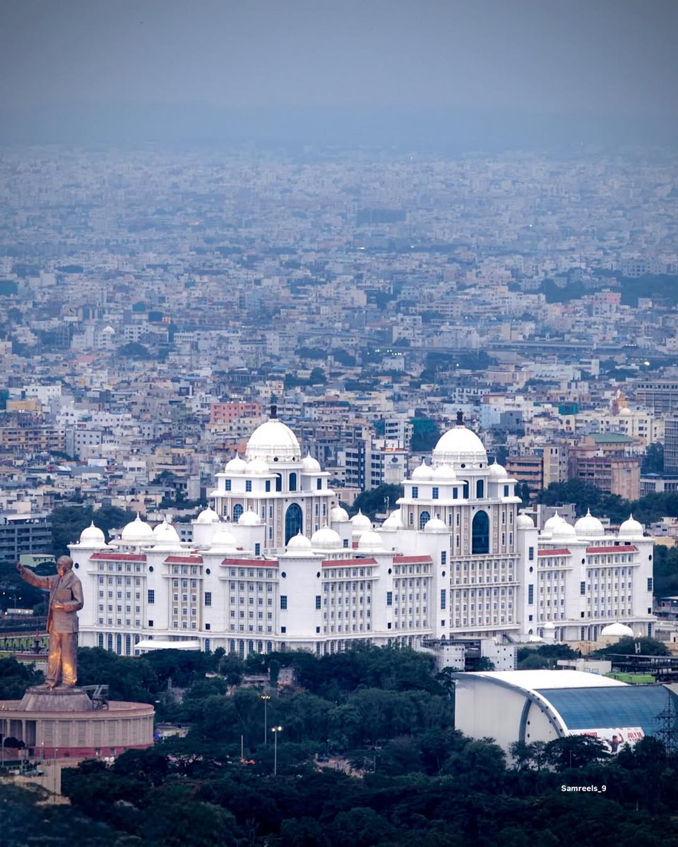 Cool Cityscapes of Hyderabad 😍👌

📷: Shaik Mahamad Saleem