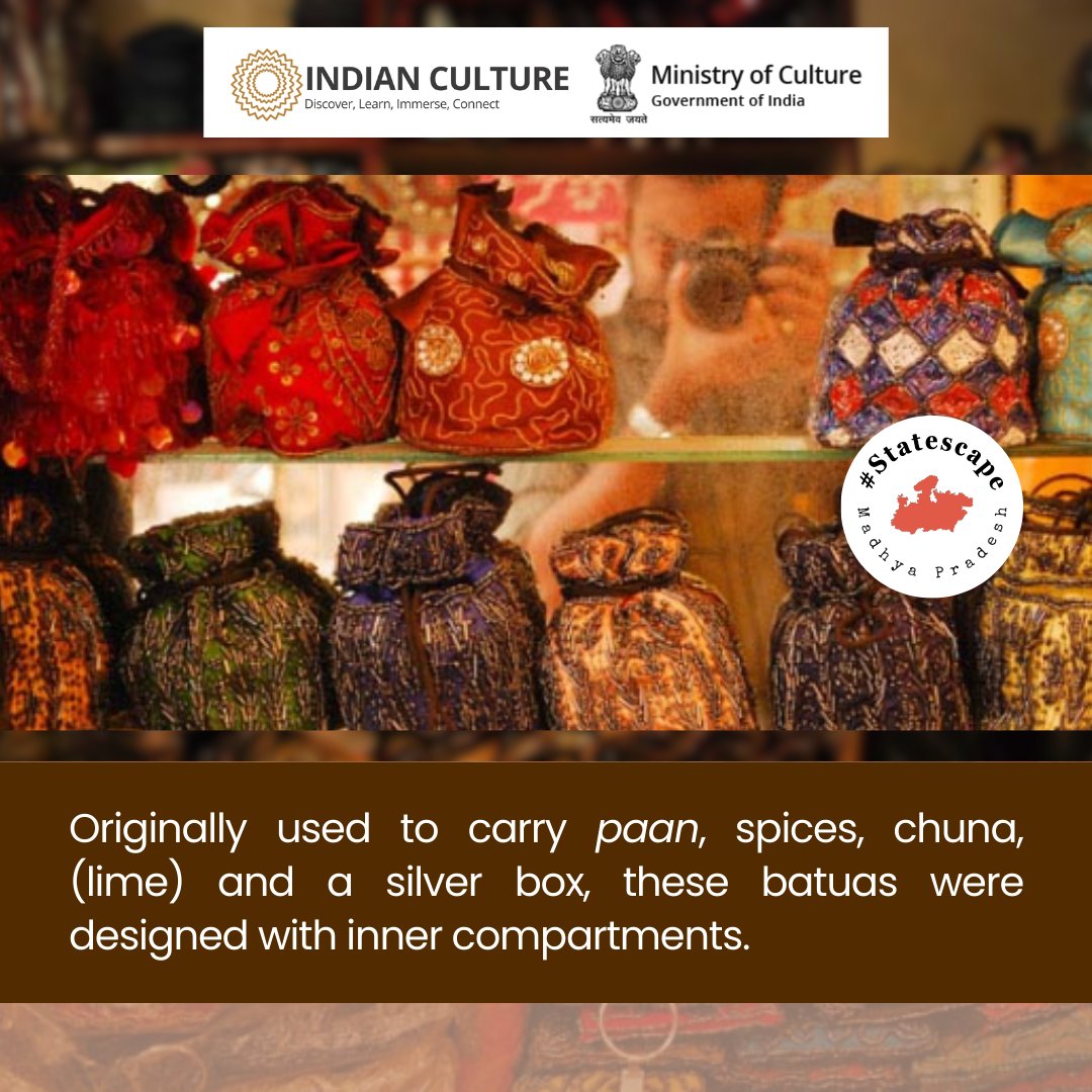 _IndianCulture's tweet photo. Small in size, big in heritage — the Bhopali Batua carries #nawabi #culture in every stitch.
Have you seen one?
Discover more on the @_IndianCulture
#BhopaliBatua #IndianCulturePortal #BhopalHeritage #IndianCulture #IndianCrafts #TraditionalAccessories #CulturalHeritage https://t.co/74iJXdJxLP