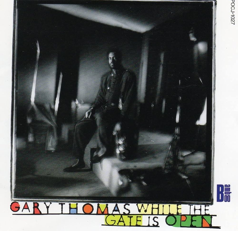 ProJazzNet's tweet image. GARY THOMAS – WHILE THE GATE IS OPEN
projazz.net/gary-thomas-wh…
While the Gate Is Open is the fourth album by saxophonist Gary Thomas which was recorded in 1990 and released on the JMT label. It features Thomas’ interpretations of eight jazz standards.
#GaryThomas #tenorsax