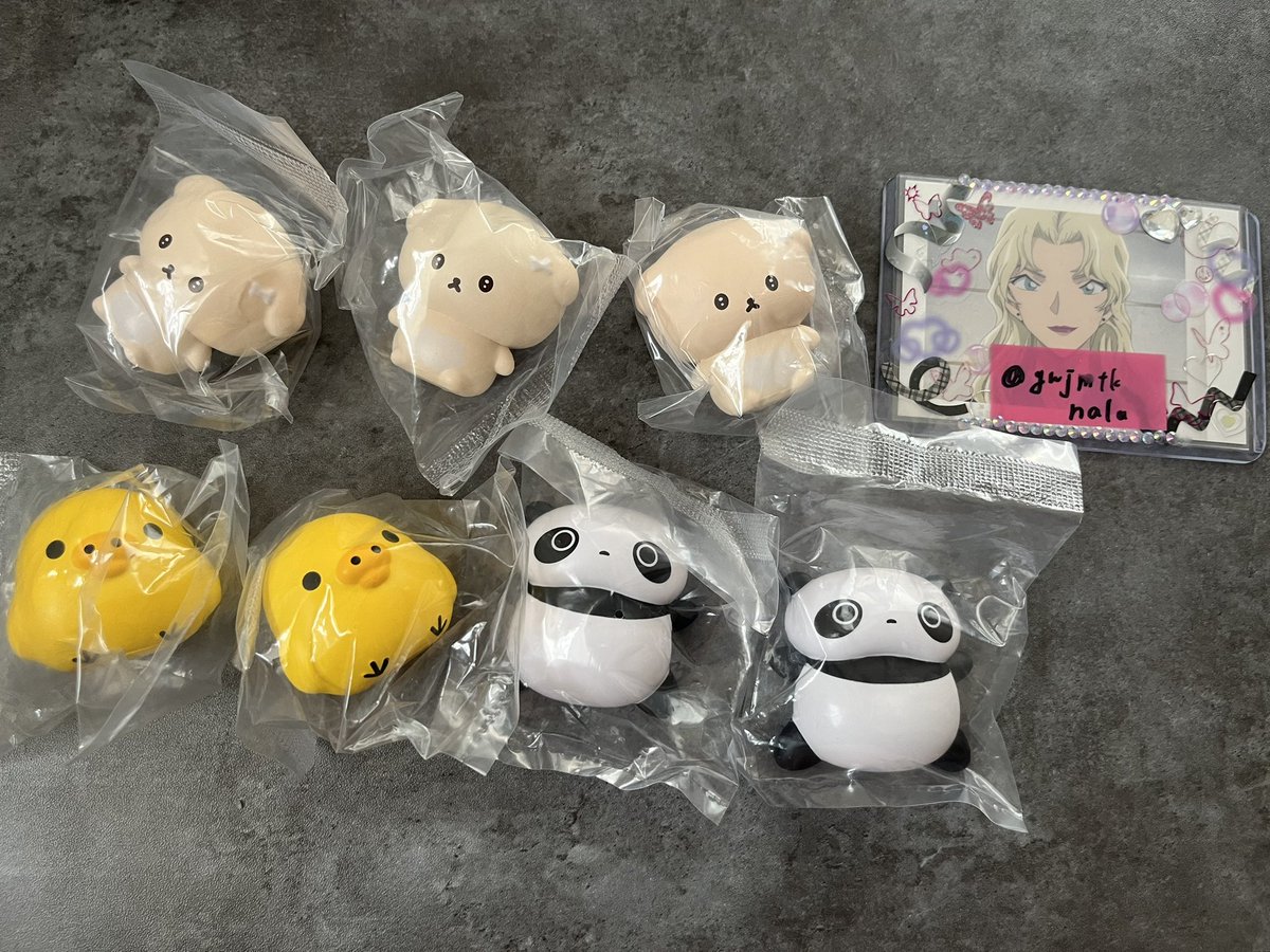 ynjmtk's tweet photo. 【交換.譲渡】サンエックス　フィギュアコレクション　ガチャ

【譲】いしよわちゃん、キイロイトリ、たれぱんだ

【求】モノクロブーor300円➕送料

☆初回の方プロカ必読

お気軽にお声がけください🌟 https://t.co/QinRWga49H