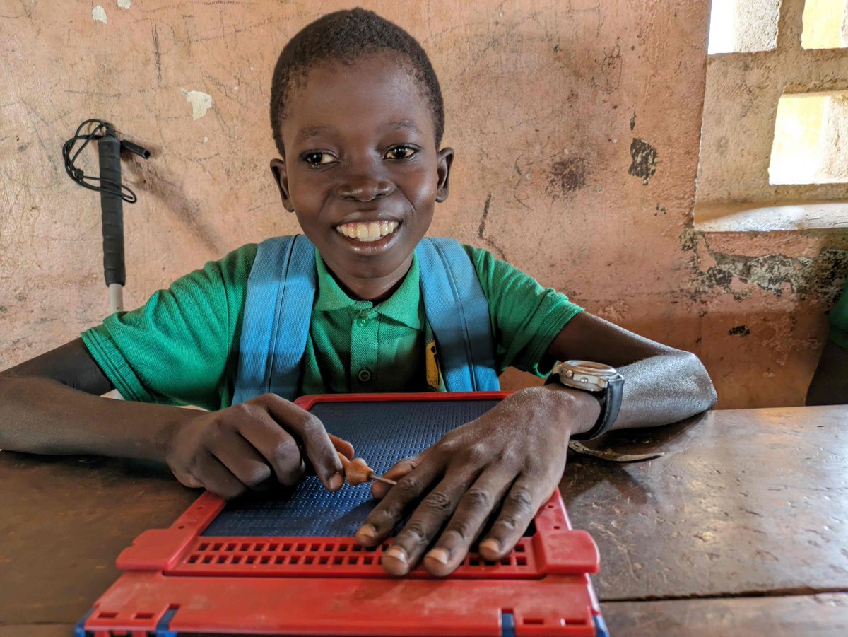This week’s inspiration comes from the determination of François, 10. He is blind and is learning to write in Braille at the Borro school in Bossangoa

He is benefiting from the inclusive education pilot project coordinated by UNICEF and funded by <a href="/EduCannotWait/">Education Cannot Wait</a> 

#ForEveryChild