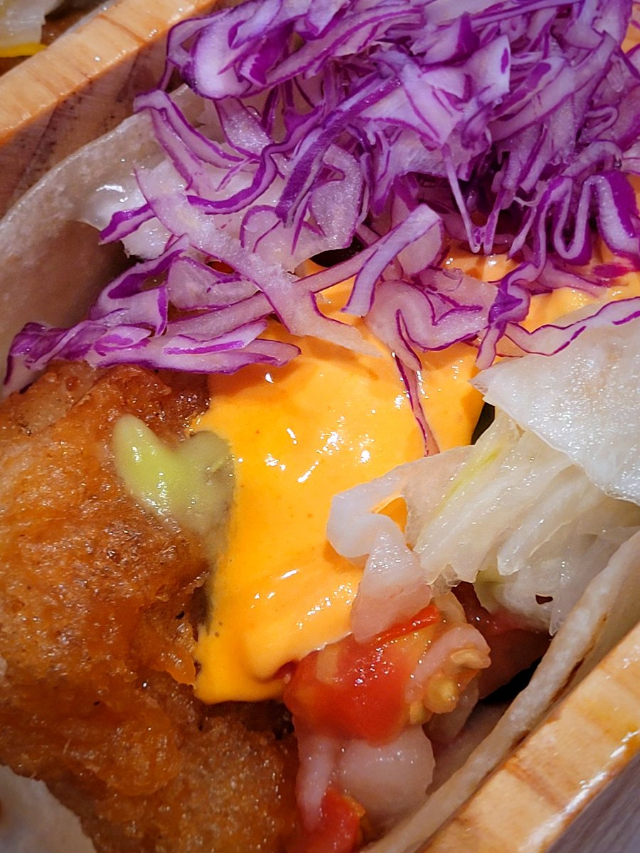 비프퀘사디아🐂랑 멕시칼리 시그니처인 피쉬 타코🌮