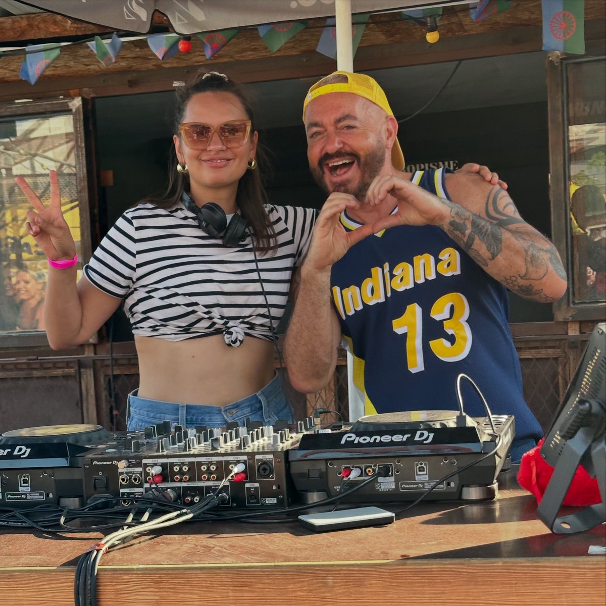 ☀️L’Été nous offre l’occasion de faire de la Politique autrement
De casser les codes, la Musique en commun
sans renoncer à la proximité &amp; à l’authenticité
Comme hier à la Halle Tropisme à #Montpellier pour 1BOUM légendaire avec mon amie @zitamontpellier🪩
#Hérault
#Occitanie