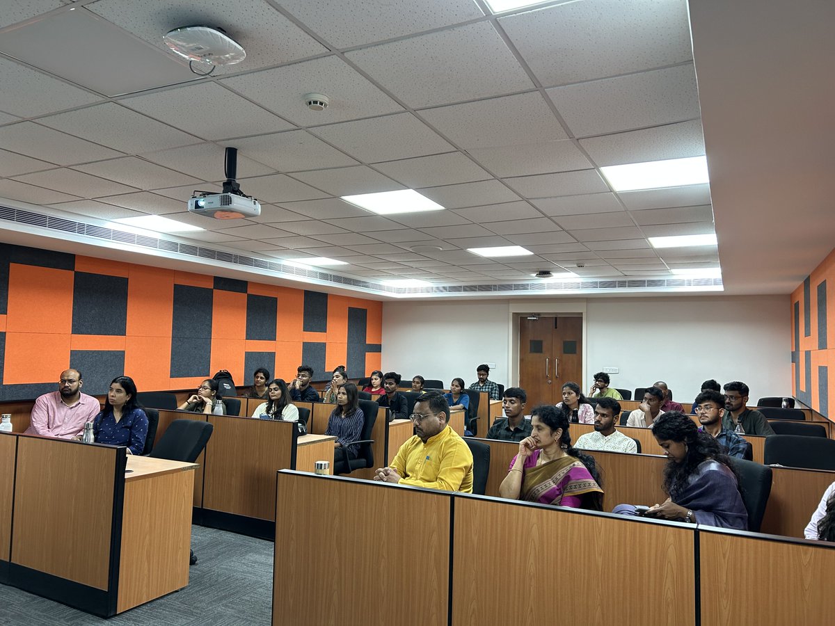 Indira Mahindra School of Education @ MU tweet media