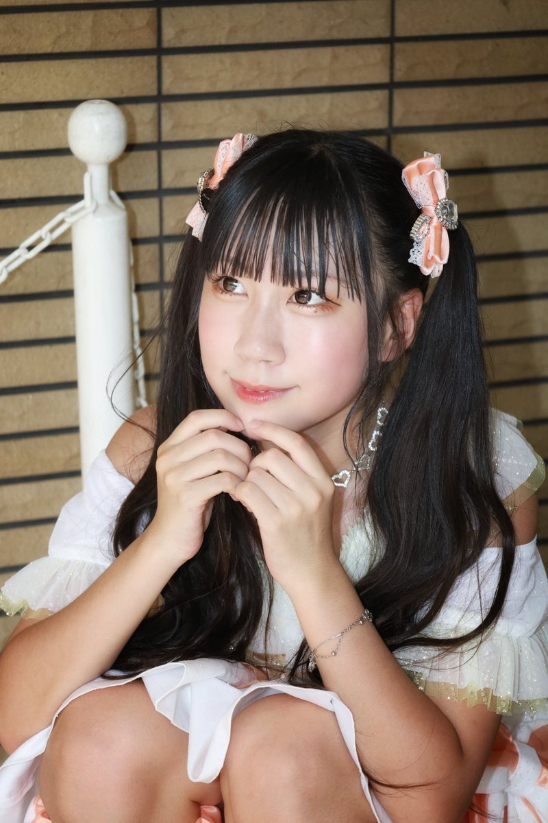 2025.8.17 湊町リバープレイス　
パイナップルクラブ　
MIRIさん物販撮影③　
#MIRI 
#パイナップルクラブ　
#パイナップルの日